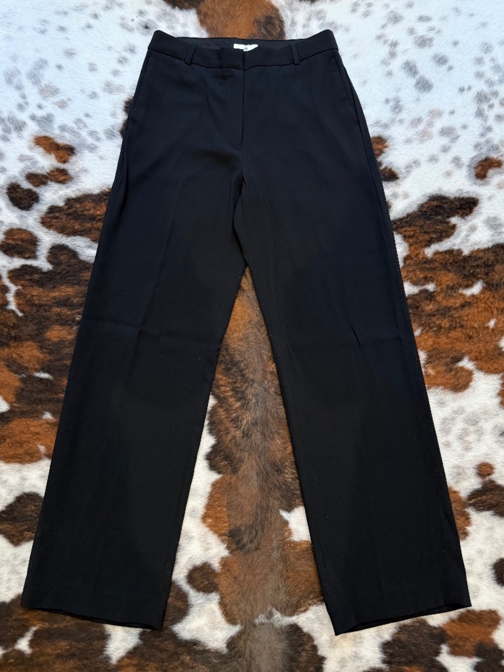 Aritzia Babaton Pant - Size 10 (Black)